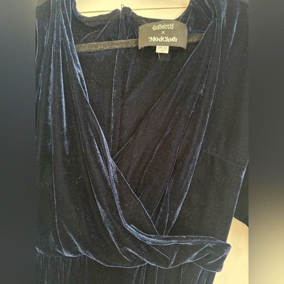 ModCloth x Collectif Keiko Velvet Maxi Dress Womens High Slit Blue Witchy - Picture 8 of 11